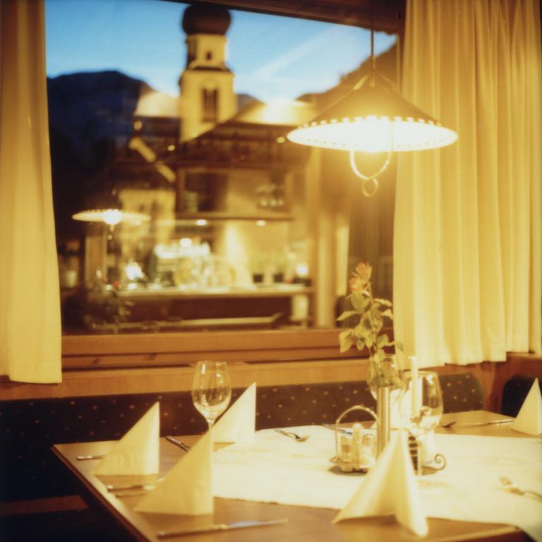 Alfonsstueberl - Ferienwohnungen & Restaurant Innervillgraten Exteriér fotografie