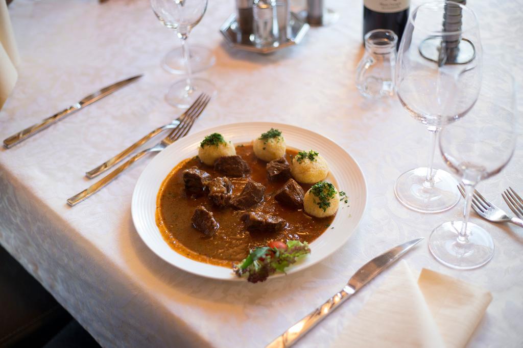 Alfonsstueberl - Ferienwohnungen & Restaurant Innervillgraten Exteriér fotografie