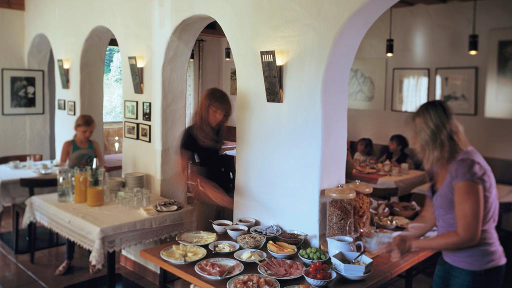 Alfonsstueberl - Ferienwohnungen & Restaurant Innervillgraten Exteriér fotografie